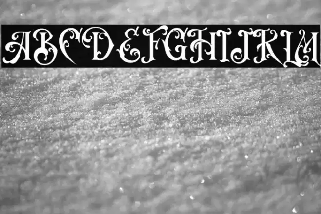 VictorianDecadeDemoVersion Font examples