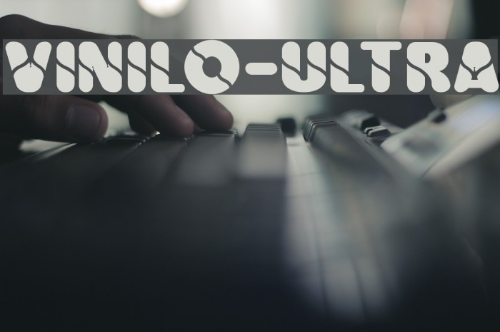 Vinilo-Ultra Font examples