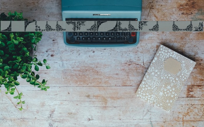 Vintage Decorative Corners 2 Example 3