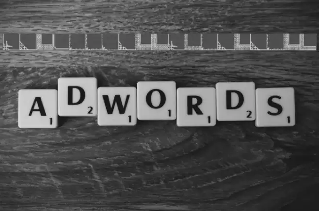 Vintage Decorative Corners 32 Polices examples