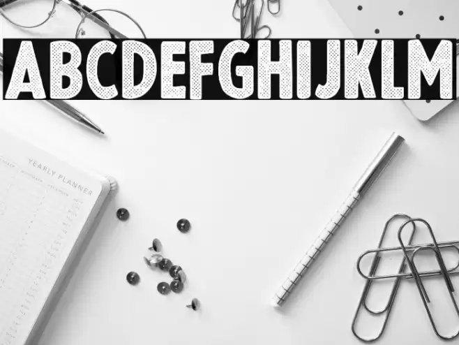 Vintage Display Font examples