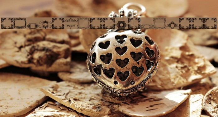 Vintage Frames 12 Example 3