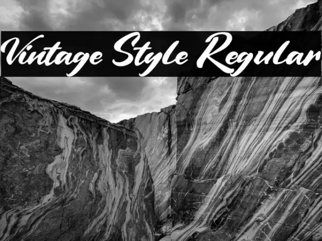 Vintage Style Regular Font examples
