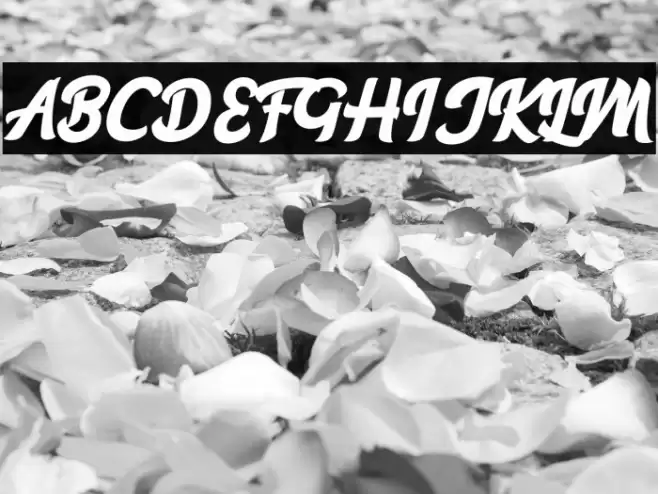 VintageLegendsFREE Font examples