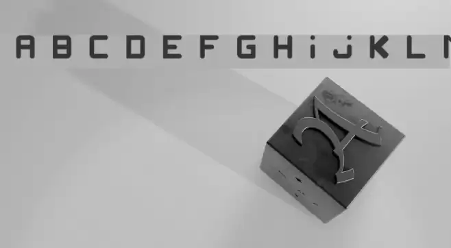 vinc Regular Font examples