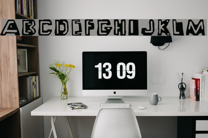 Wayzgoose Punch & Strut Font examples