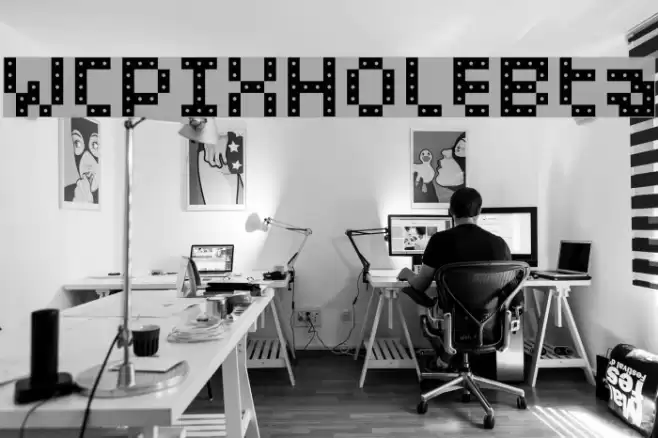WCPIXHOLEBta Font examples