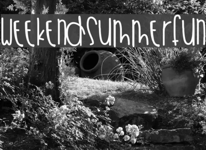 WeekendSummerFun Font examples
