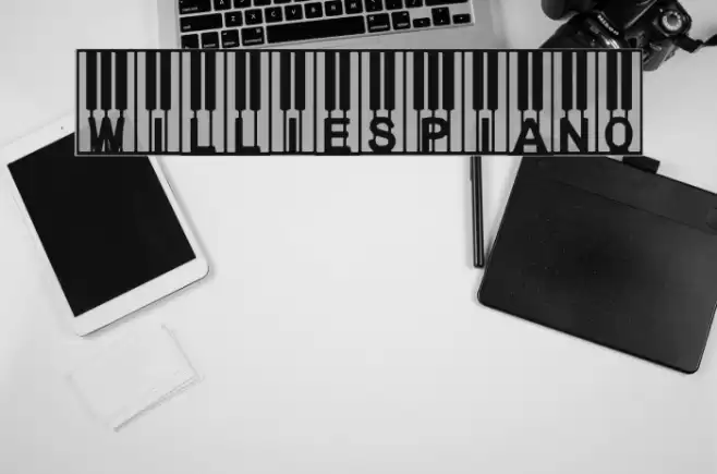 WilliesPiano Font examples