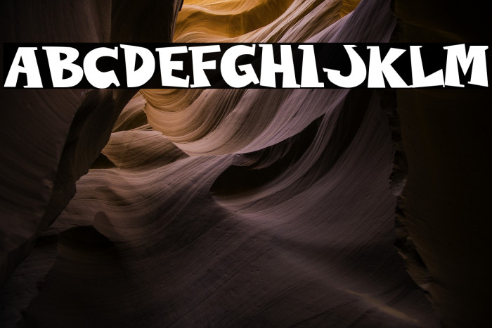 WOLVINS Bold Font examples