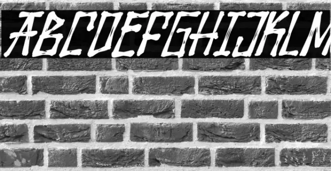 Wolfraid Italic Font examples