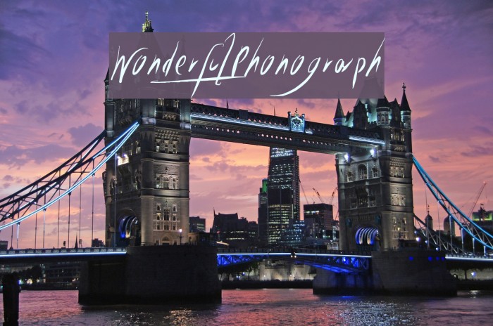 WonderfulPhonograph Font examples