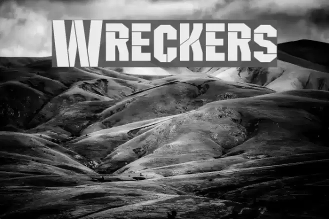 Wreckers Font examples