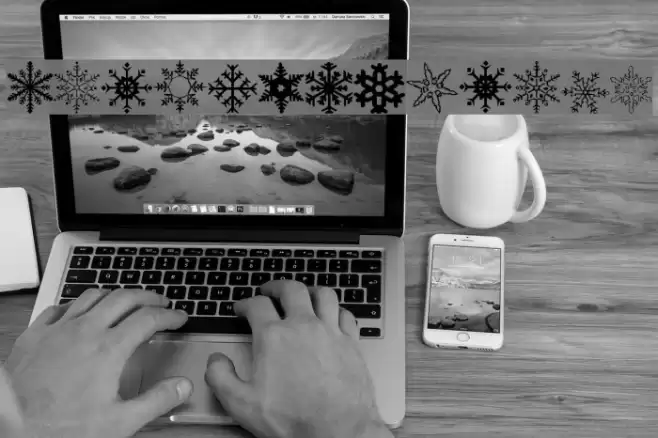 WWFlakes Font examples