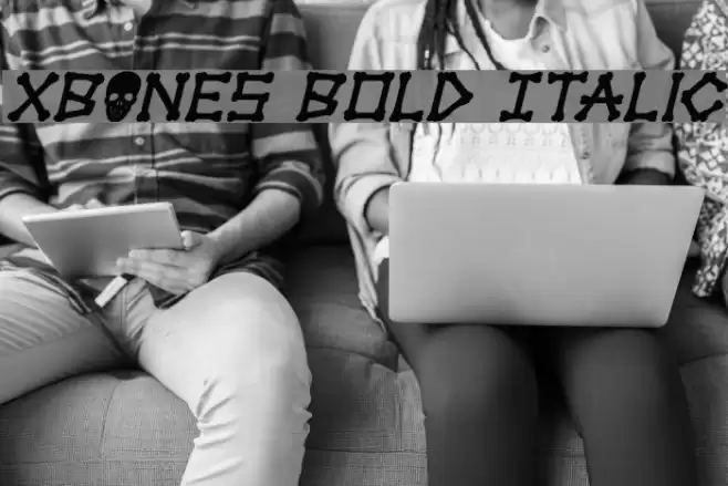xBONES Bold Italic Font examples