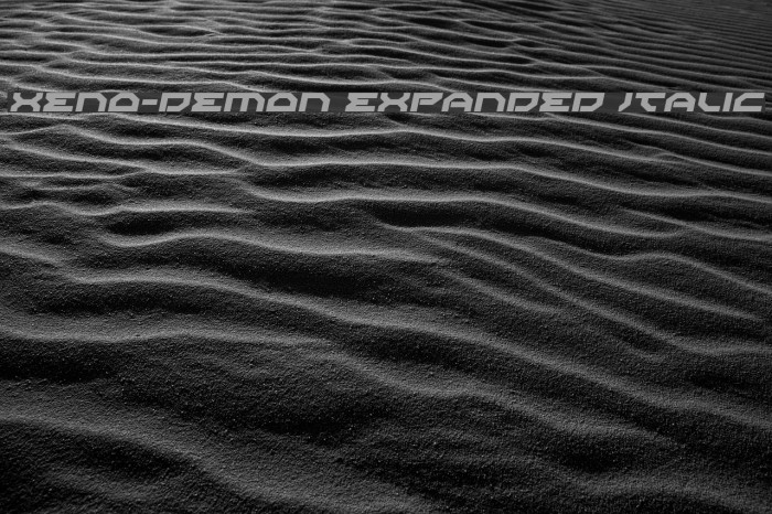 Xeno-Demon Expanded Italic Example 2