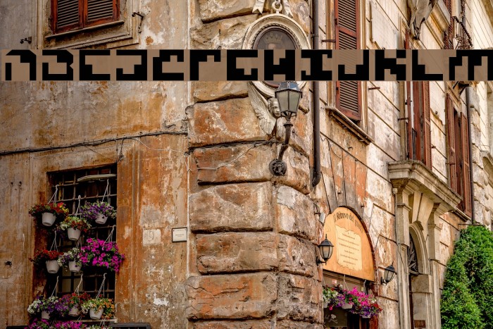Xenophobia Font examples
