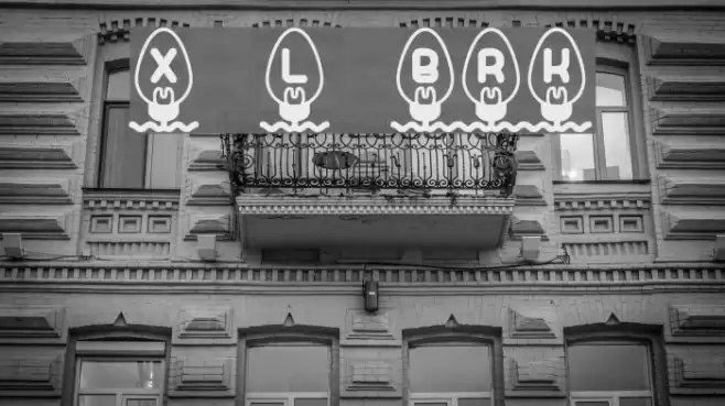 Xmas Lights BRK Font examples