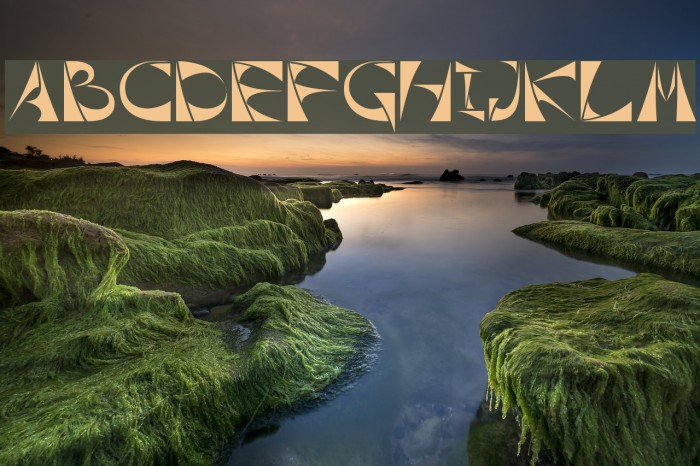 Xorx_Toothy Cyr Font examples