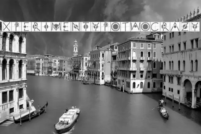 XperimentypoTwoCrazy Font examples