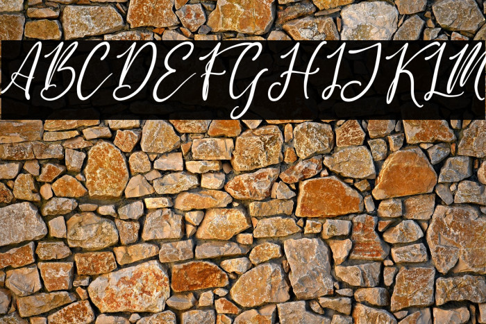 Yesinty Italic Example 3