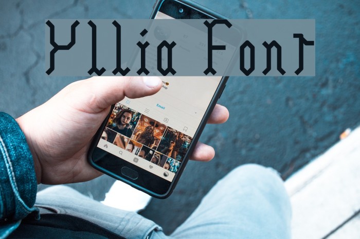 Yllia Font examples