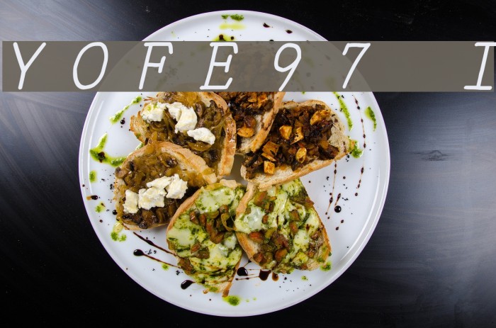 YOzFontE97 Italic Font examples