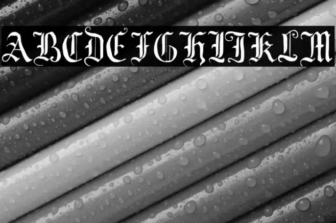 Your Royal Majesty Font examples