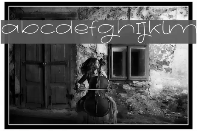 Youthing October Fourteen Font examples