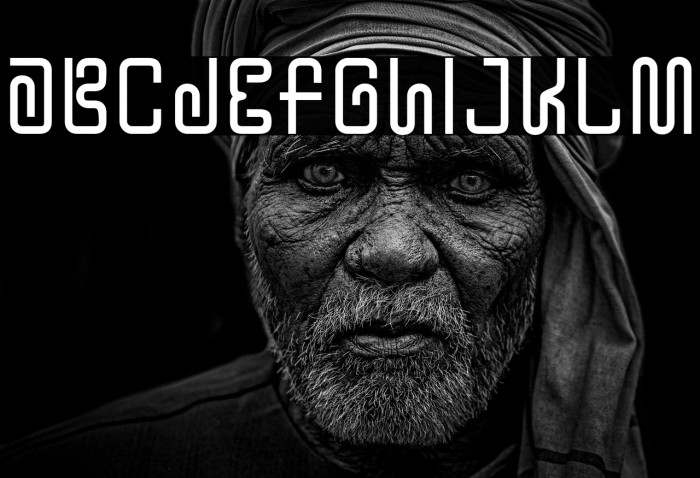 YTwoKBug-Regular Example 3