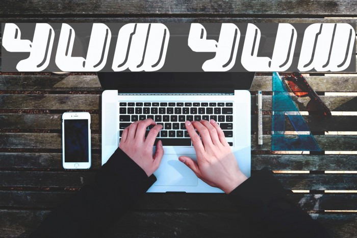 YUM YUM Font examples