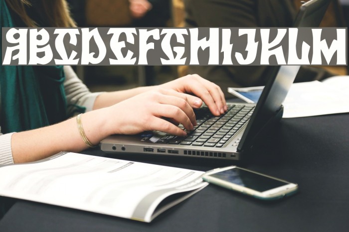 Zamolxis VI Font examples