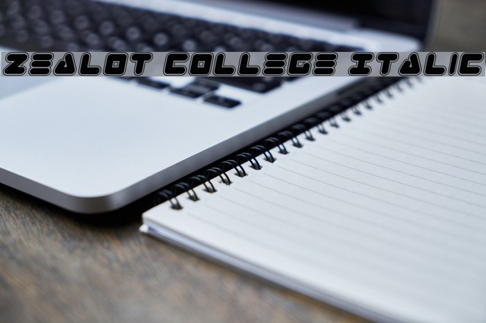 Zealot College Italic Schriftart examples