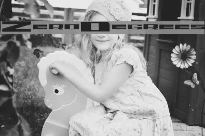 ZeroDegrees Шрифта examples