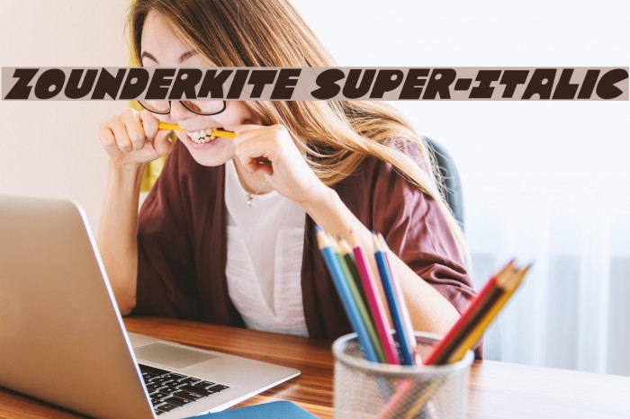 Zounderkite Super-Italic Font examples